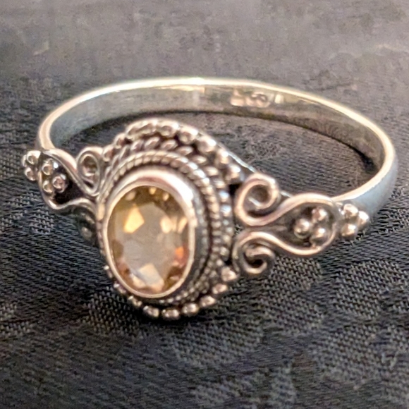 Geniune 925 Sterling Silver Citrine Ring Size 11 - Picture 2 of 10